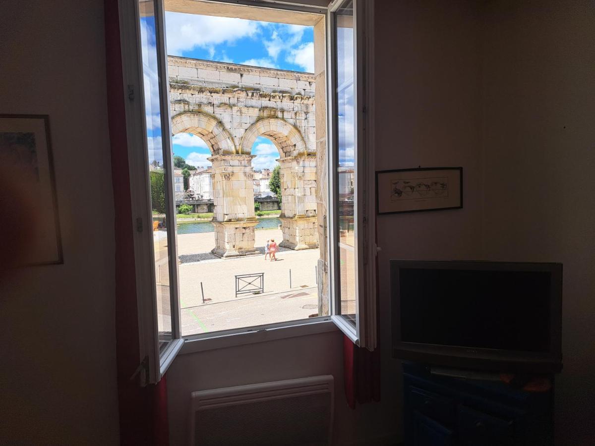 Loft Vue Imprenable Sur Le Vieux Saintes公寓 外观 照片