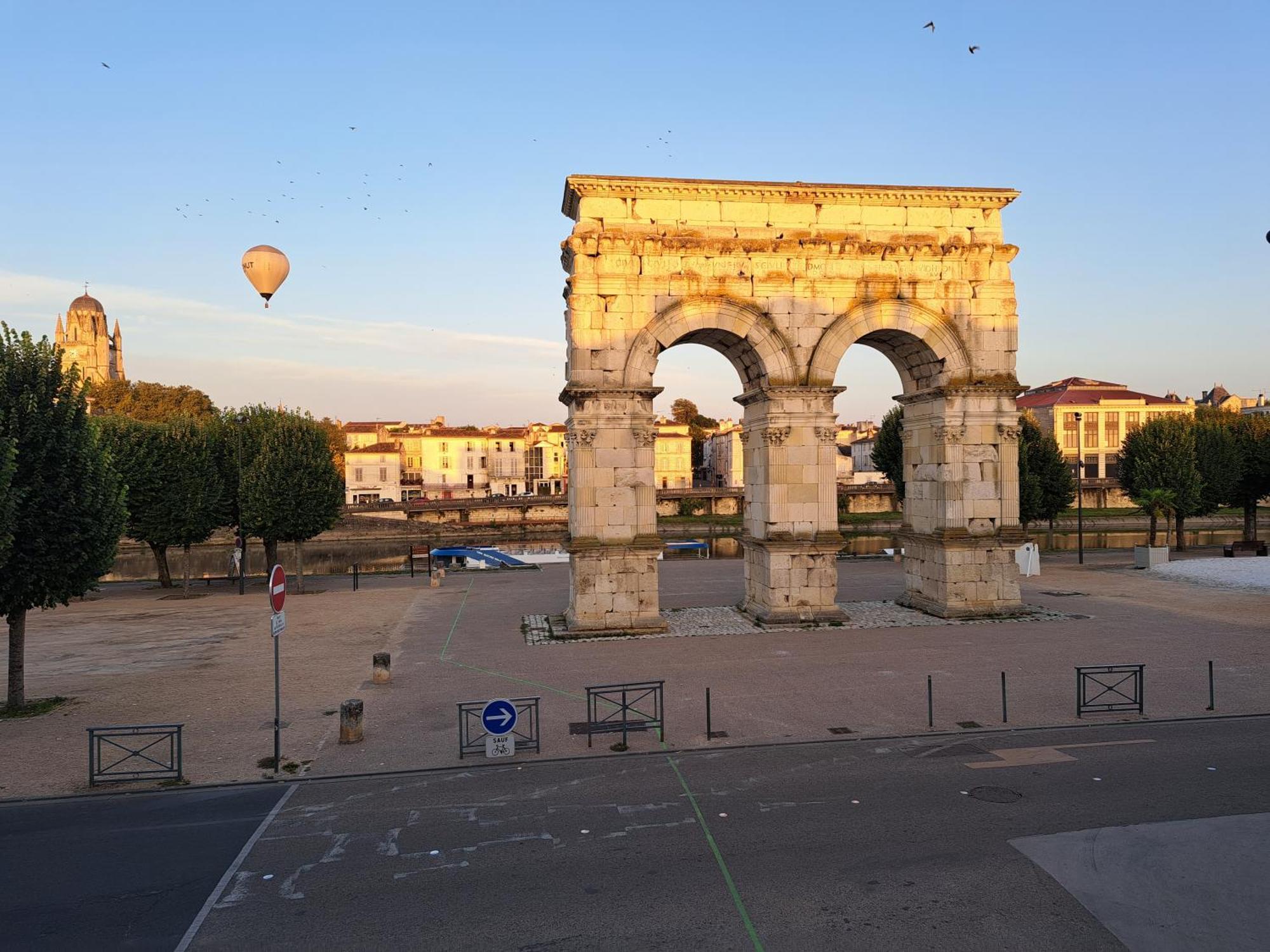 Loft Vue Imprenable Sur Le Vieux Saintes公寓 外观 照片